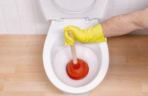 Як прочистити каналізаційні труби